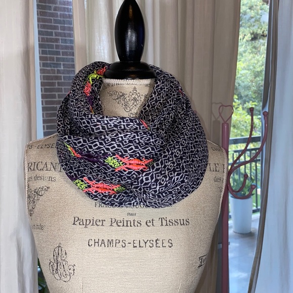 Accessories - Infiniti scarf navy black white pattern with neon embroidered bordering the trim